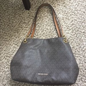 mk raven logo shoulder bag